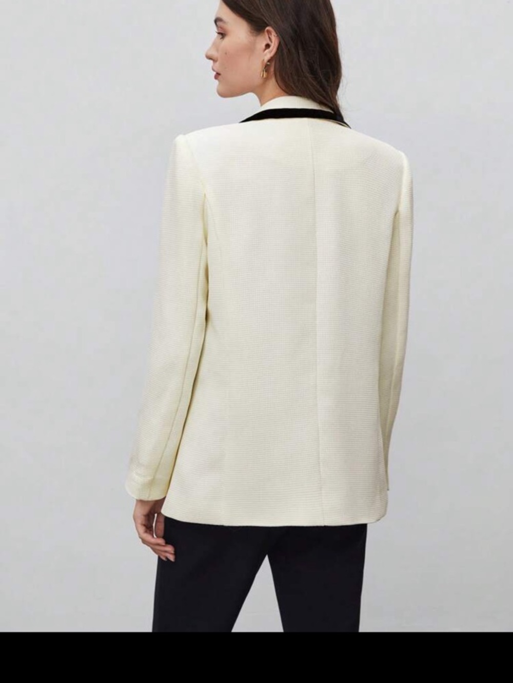 Cream Blazer with Black Trim - Picture 4 of 4
